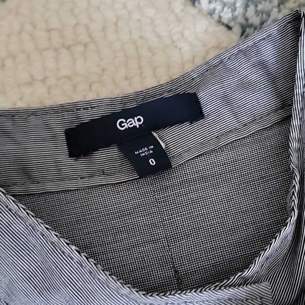 Gap Sleeveles Shirt  Dress - Picture 6 of 9